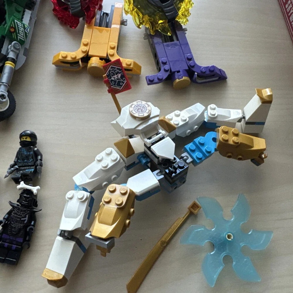 LEGO NINJAGO Lot Bundle – Vehicles, Spinners, Minifigures & Weapons – Mixed Lot